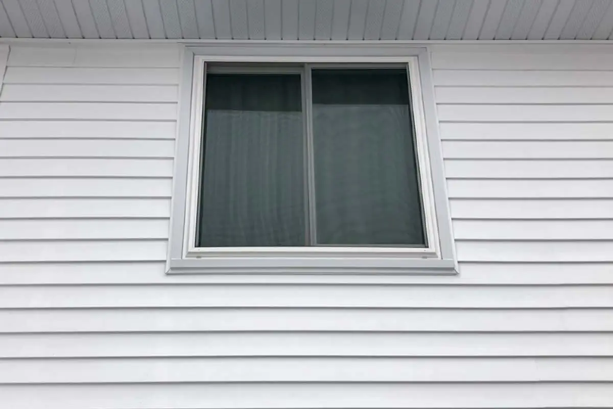 Cloverleaf Townhome Exterior