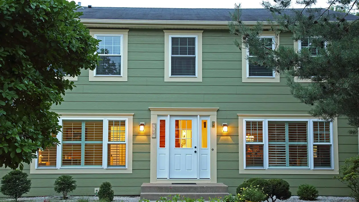 Lindsay Vinyl Windows