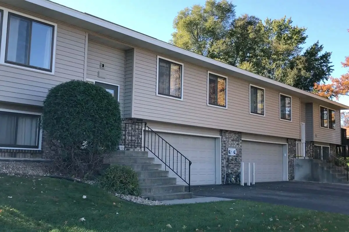 Townhomes Roof, Siding, Windows Replacement<small>Minneapolis, MN</small>