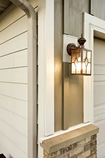 verticle-and-lap-siding